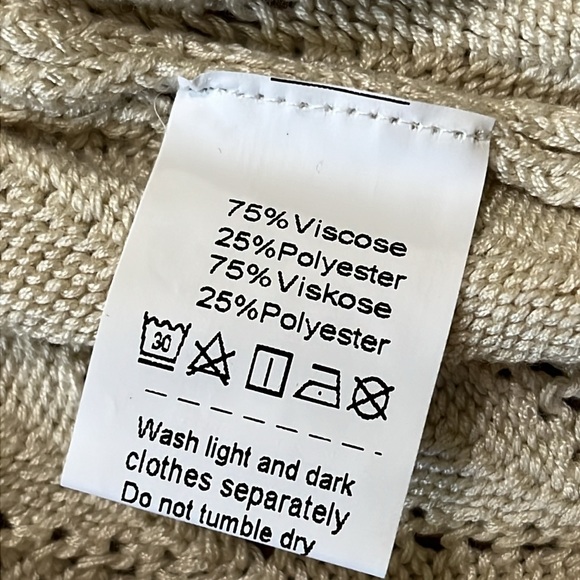 NWOT • Kancy Kole Cream Ruffled Cardigan - Picture 6 of 8